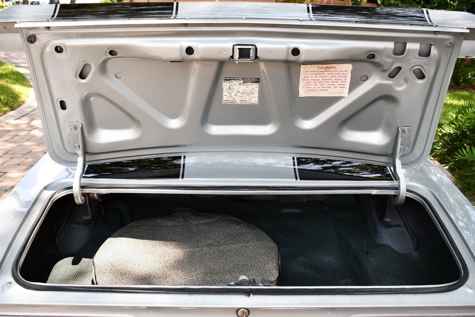 1969 CHEVROLET CAMARO Z28 - Image 13