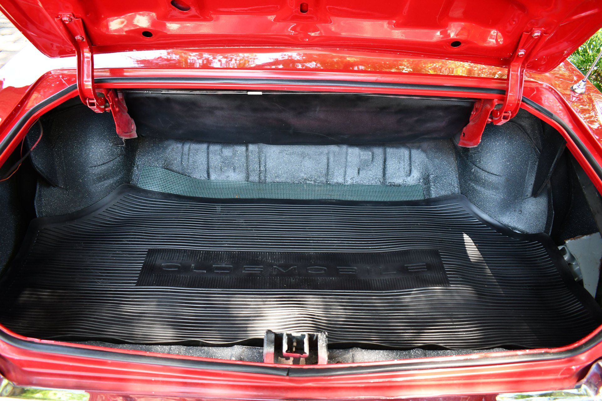 1970 OLDSMOBILE CUTLASS - Image 10