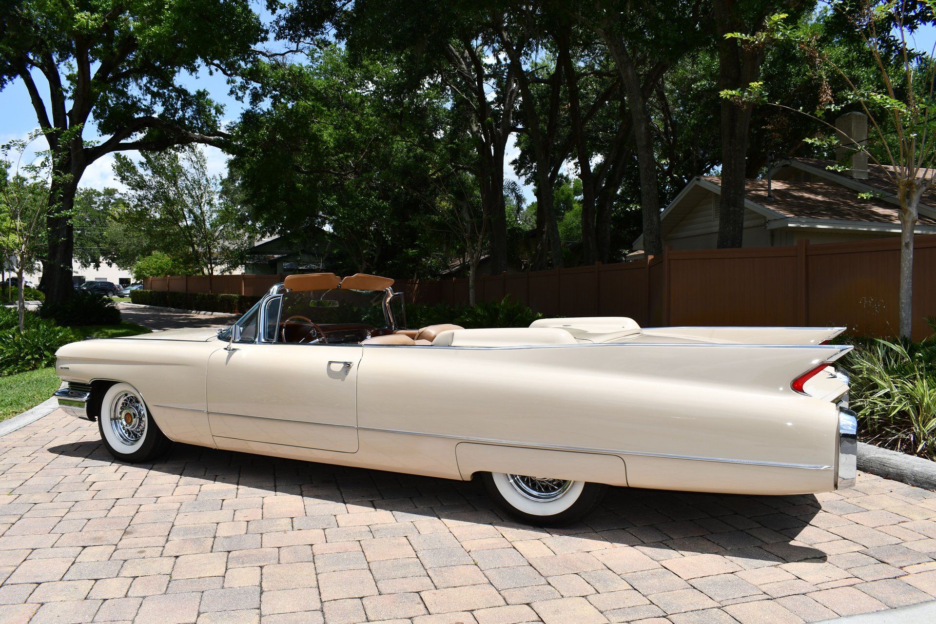 1960 CADILLAC SERIES 62 - Image 5