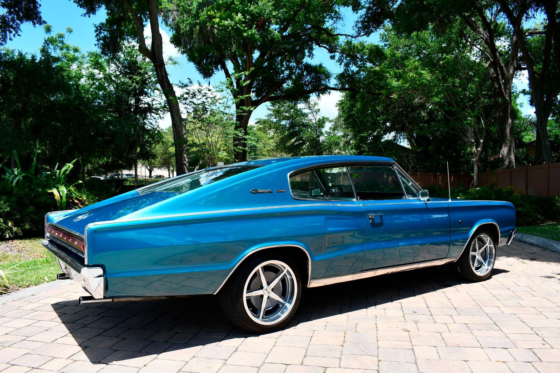 1966 DODGE CHARGER - Image 10