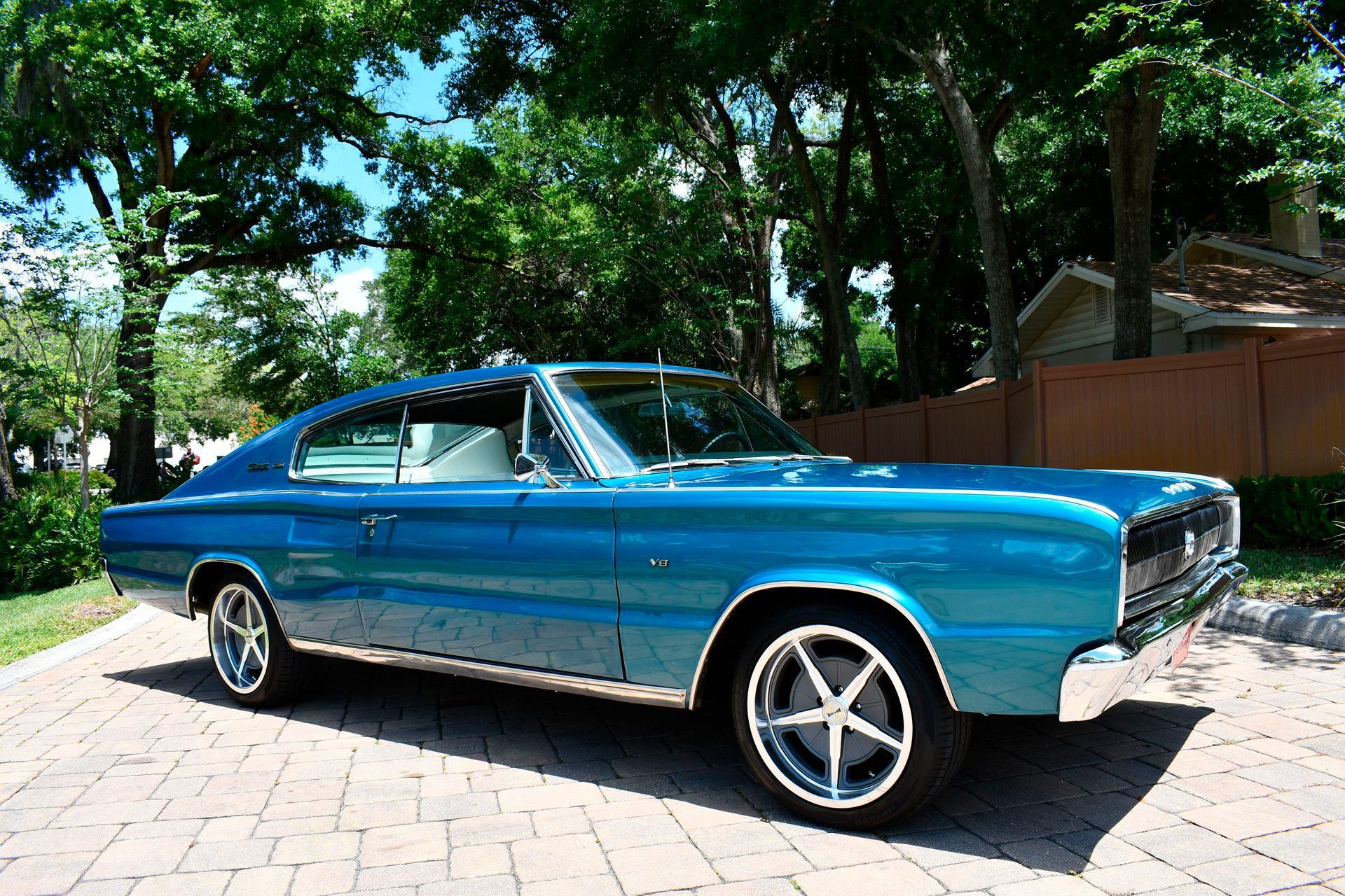 1966 DODGE CHARGER - Image 13